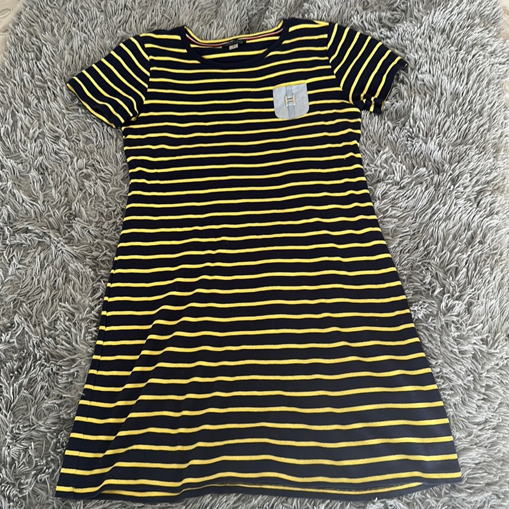 Women’s Tommy Hilfiger t shirt dress. Size M